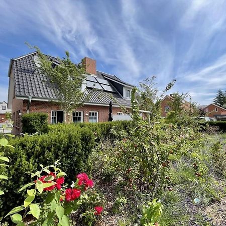 Haus Veronika Links Wyk auf Föhr المظهر الخارجي الصورة